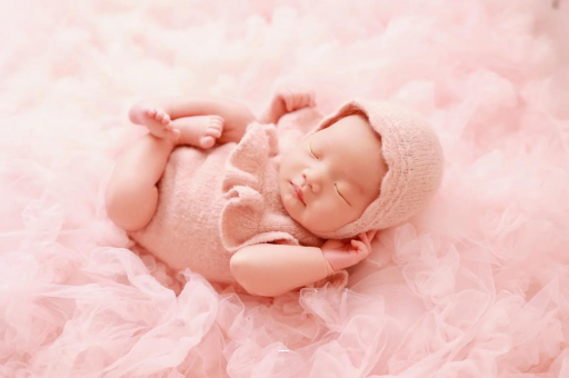 嘉峪关宝宝吃手是饿了吗