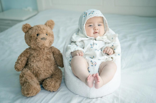 嘉峪关宝宝多大能坐飞机